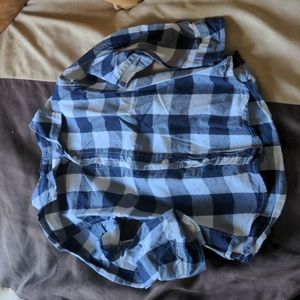Size 5-6 Boys button down shirt